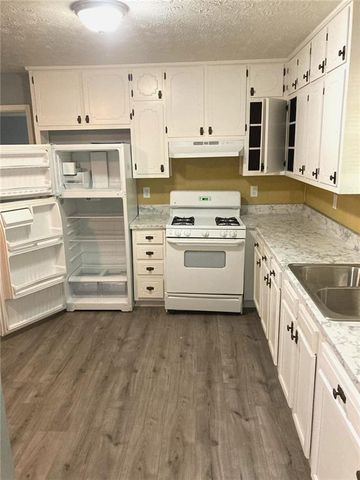 6366 Ascot Lane, Riverdale, GA 30296