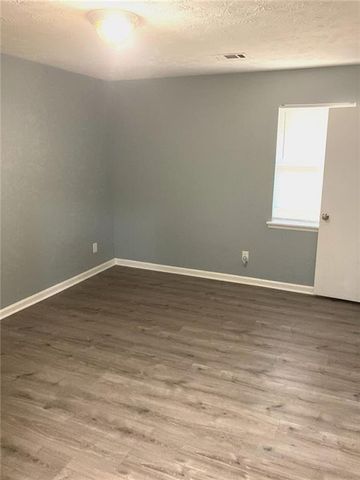 6366 Ascot Lane, Riverdale, GA 30296