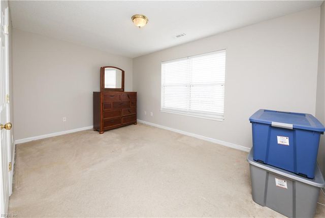 1204 Woods Edge CIR, Suffolk, VA 23434