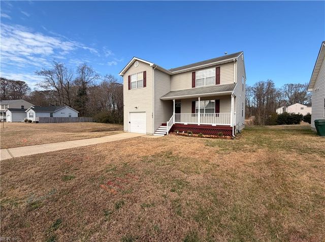 1204 Woods Edge CIR, Suffolk, VA 23434