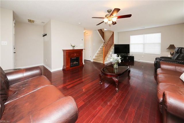 1204 Woods Edge CIR, Suffolk, VA 23434