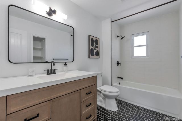 1595 S Norfolk Street, Aurora, CO 80017