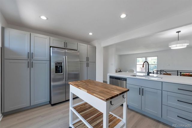 1595 S Norfolk Street, Aurora, CO 80017