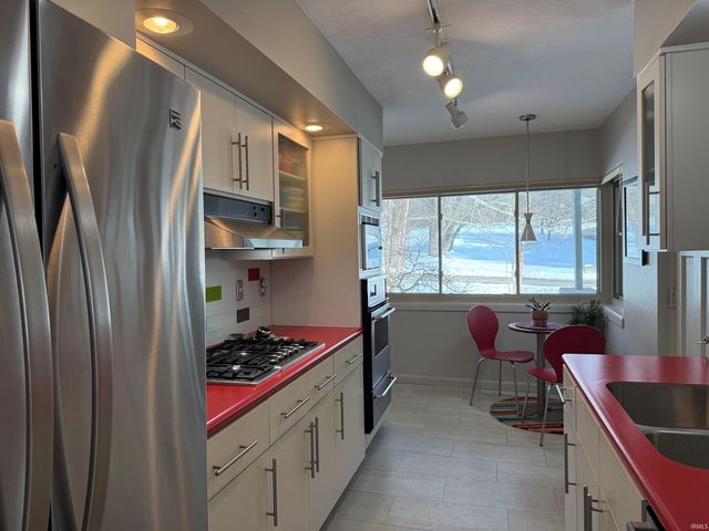 2401 N Dunn Street, Bloomington, IN 47408