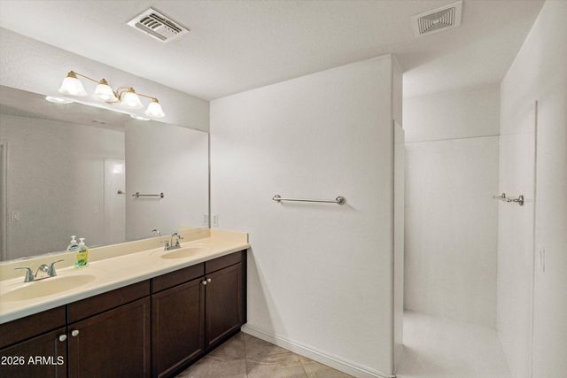 37668 W VERA CRUZ Drive, Maricopa, AZ 85138