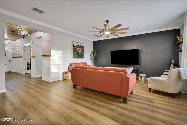 1452 SHADOW CREEK Drive, Orange Park, FL 32065