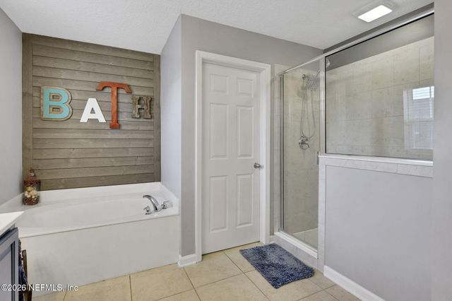 1452 SHADOW CREEK Drive, Orange Park, FL 32065