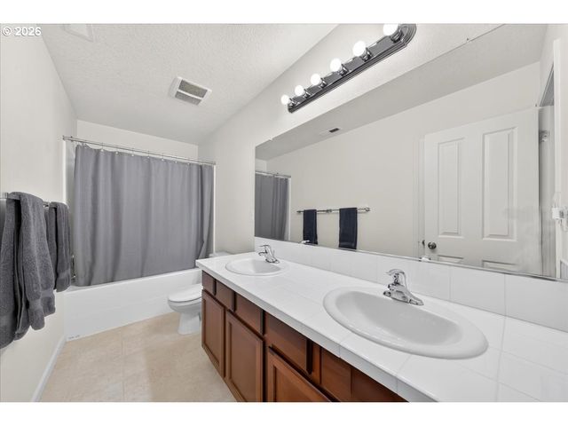 5335 Se LONE OAK St, Hillsboro, OR 97123