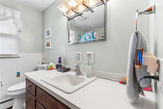 331 El Mar Drive, Greece, NY 14616