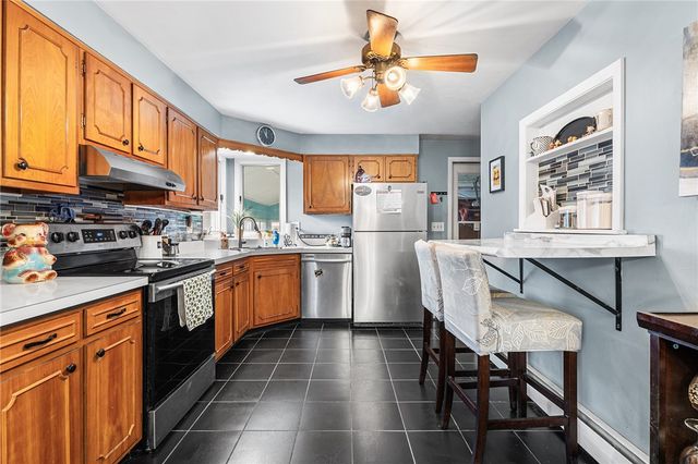 331 El Mar Drive, Greece, NY 14616