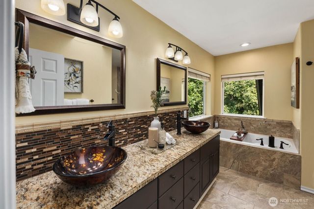 1514 201st Avenue E, Lake Tapps, WA 98391