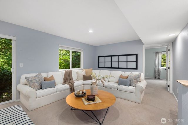 1514 201st Avenue E, Lake Tapps, WA 98391