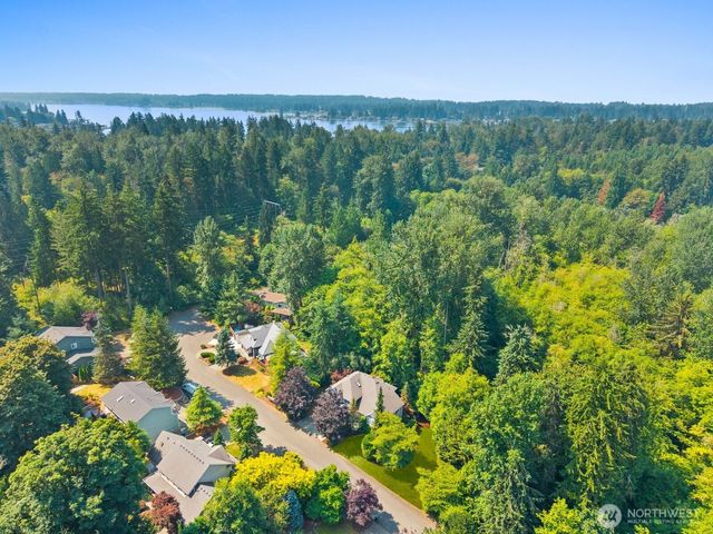 1514 201st Avenue E, Lake Tapps, WA 98391
