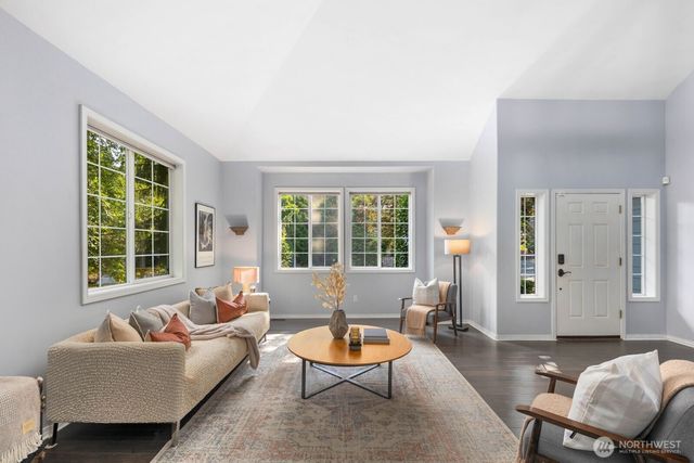 1514 201st Avenue E, Lake Tapps, WA 98391