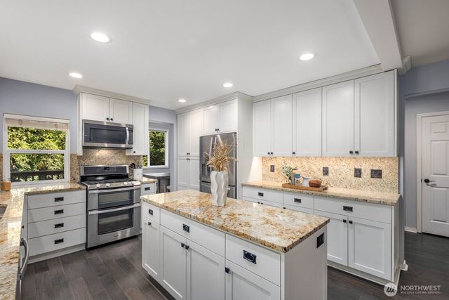 1514 201st Avenue E, Lake Tapps, WA 98391
