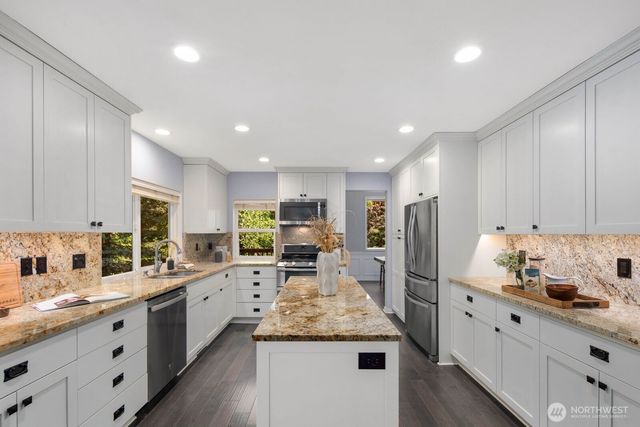 1514 201st Avenue E, Lake Tapps, WA 98391