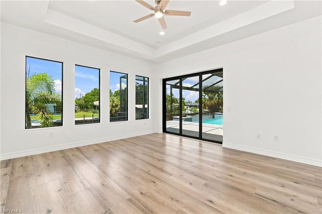 5322 Bayshore AVE, Cape Coral, FL 33904