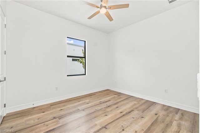 5322 Bayshore AVE, Cape Coral, FL 33904