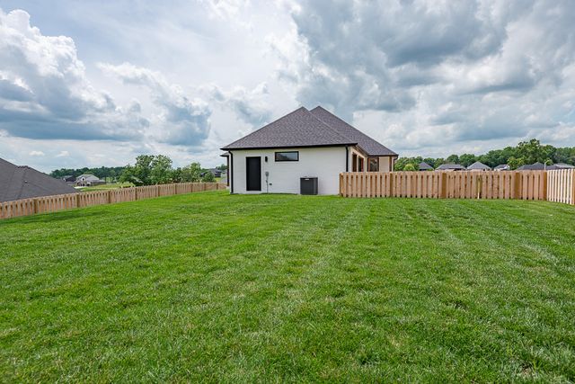 5980 S Dollison Avenue, Springfield, MO 65810