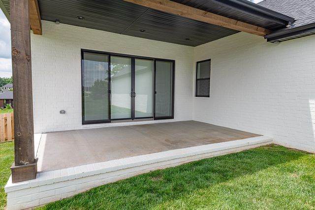 5980 S Dollison Avenue, Springfield, MO 65810