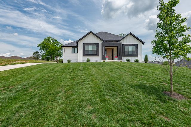 5980 S Dollison Avenue, Springfield, MO 65810