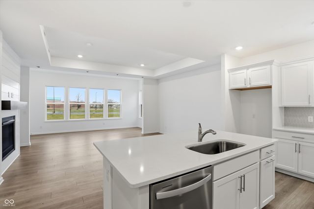 7216 Portico Lane, Mccordsville, IN 46055