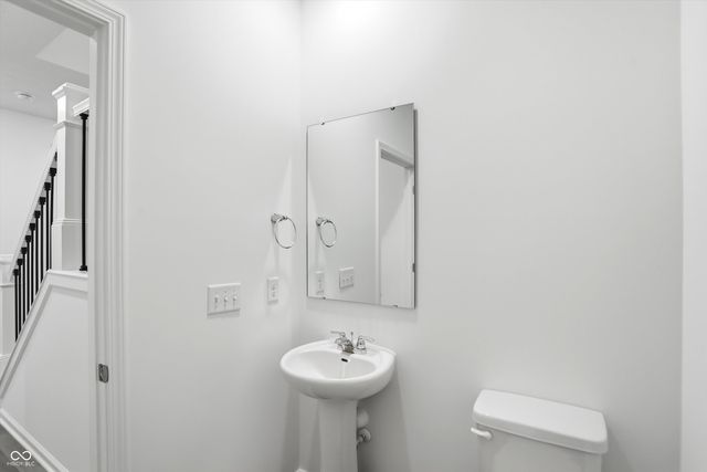 7216 Portico Lane, Mccordsville, IN 46055