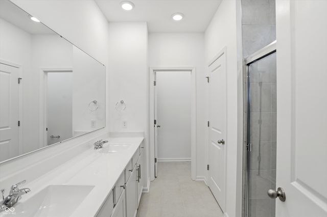 7216 Portico Lane, Mccordsville, IN 46055