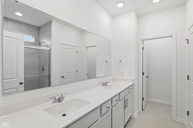 7216 Portico Lane, Mccordsville, IN 46055