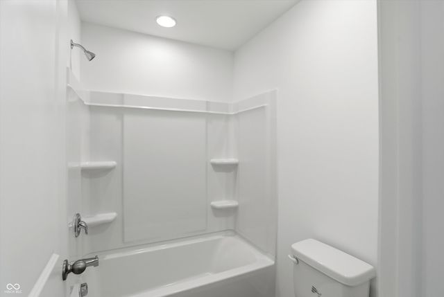 7216 Portico Lane, Mccordsville, IN 46055