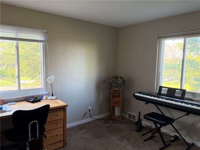 359 Dorseyville Rd, O'hara, PA 15215