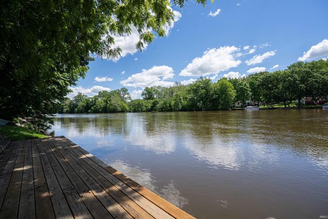 8255 N Kiger Drive, Monticello, IN 47960