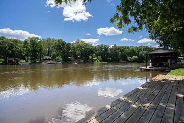 8255 N Kiger Drive, Monticello, IN 47960