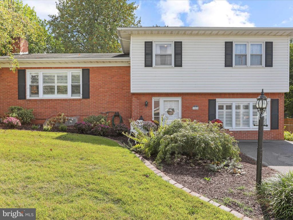 19825 JEFFERSON BLVD, Hagerstown, MD 21742