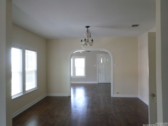 1706 TEXAS AVE, San Antonio, TX 78201