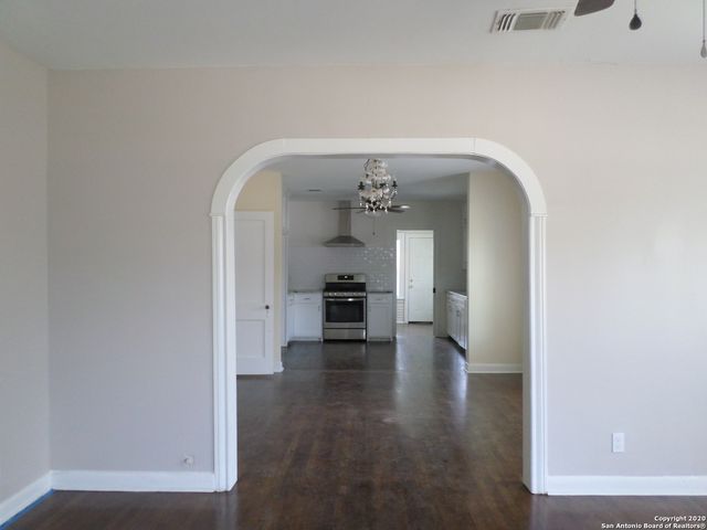 1706 TEXAS AVE, San Antonio, TX 78201