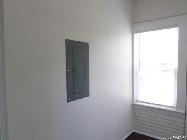 1706 TEXAS AVE, San Antonio, TX 78201