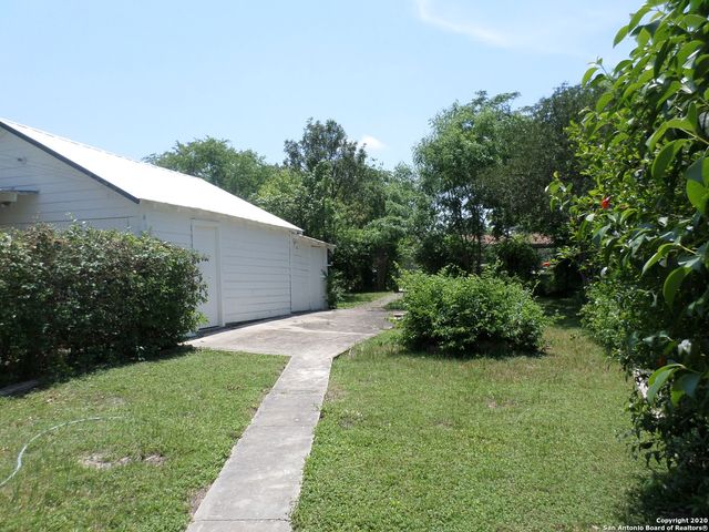 1706 TEXAS AVE, San Antonio, TX 78201