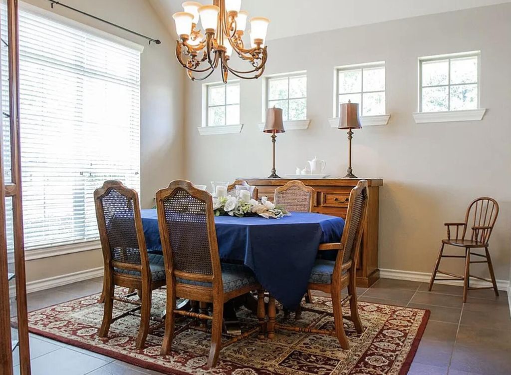 Image 12 of property listing at 6102 Hallye Court, San Angelo, TX 76904