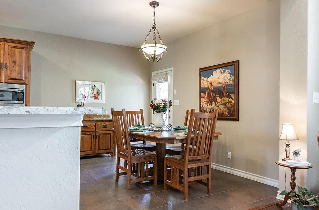 Image 8 of property listing at 6102 Hallye Court, San Angelo, TX 76904