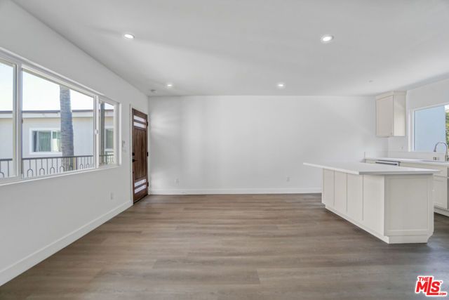 559 Sunset Avenue, Venice (los Angeles), CA 90291