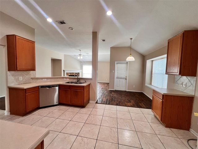 4815 Wilderness Glen Court, Katy, TX 77449