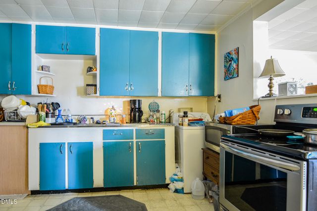 314 S Robertson Street, Clayton, NC 27520