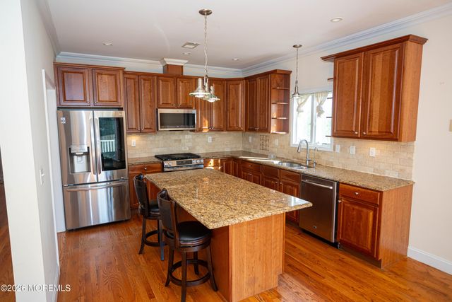 2 1st Street, Sayreville, NJ 08872