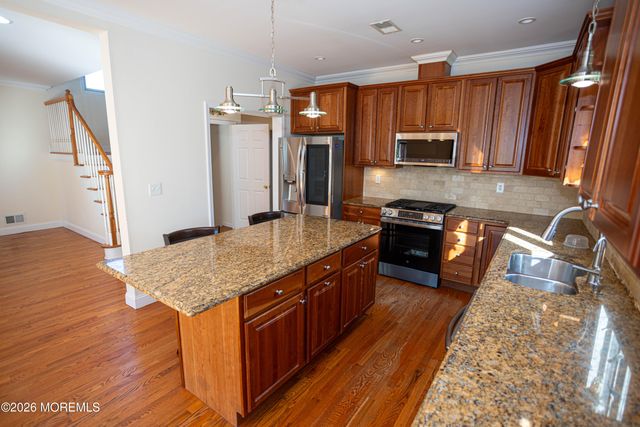 2 1st Street, Sayreville, NJ 08872