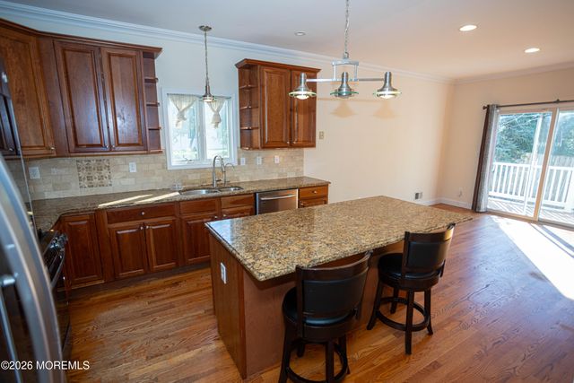 2 1st Street, Sayreville, NJ 08872