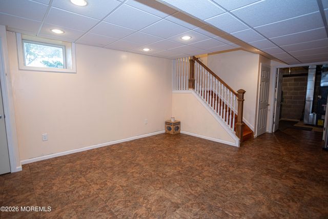 2 1st Street, Sayreville, NJ 08872