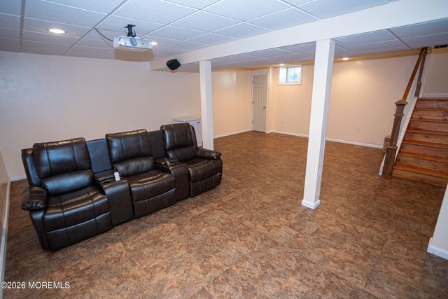 2 1st Street, Sayreville, NJ 08872