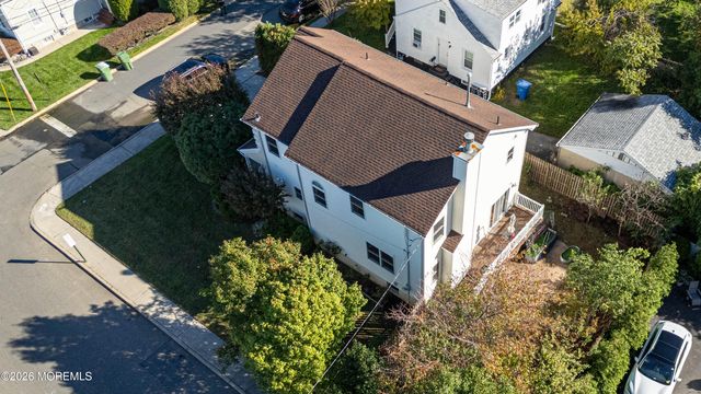 2 1st Street, Sayreville, NJ 08872