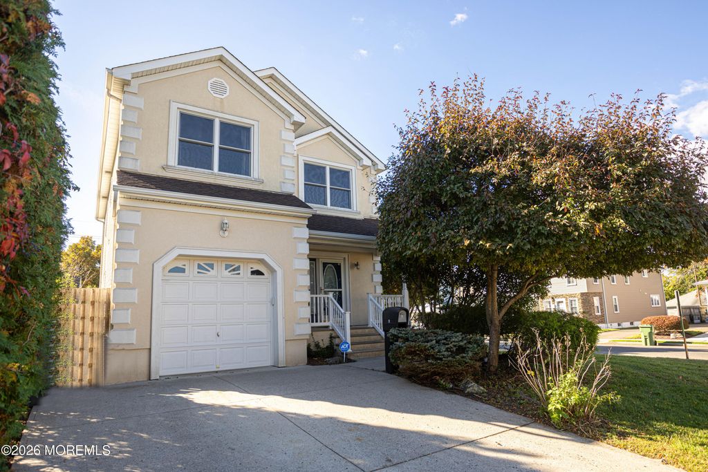 2 1st Street, Sayreville, NJ 08872